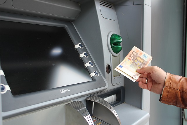 ATM: Banks Responsibility for too little Pay Out